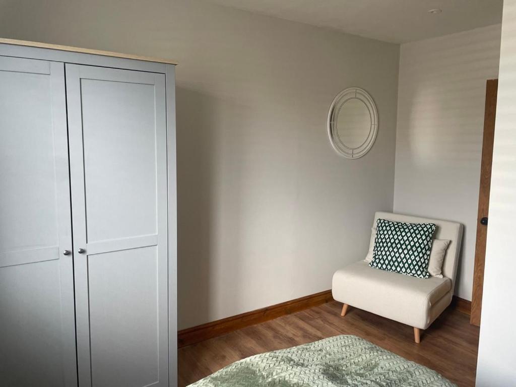 2 Bedroom House In Central Windsor - The Town Exterior foto